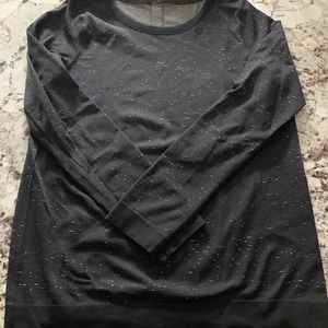 Lululemon every moment top size 10